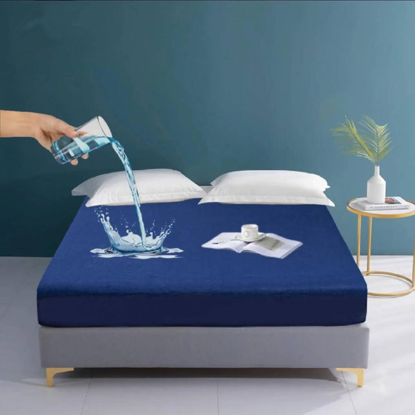 Waterproof mattress protector